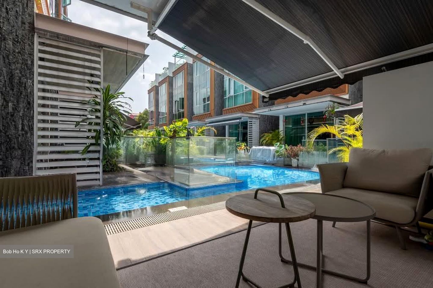 Infinium (D19), Terrace #551266061